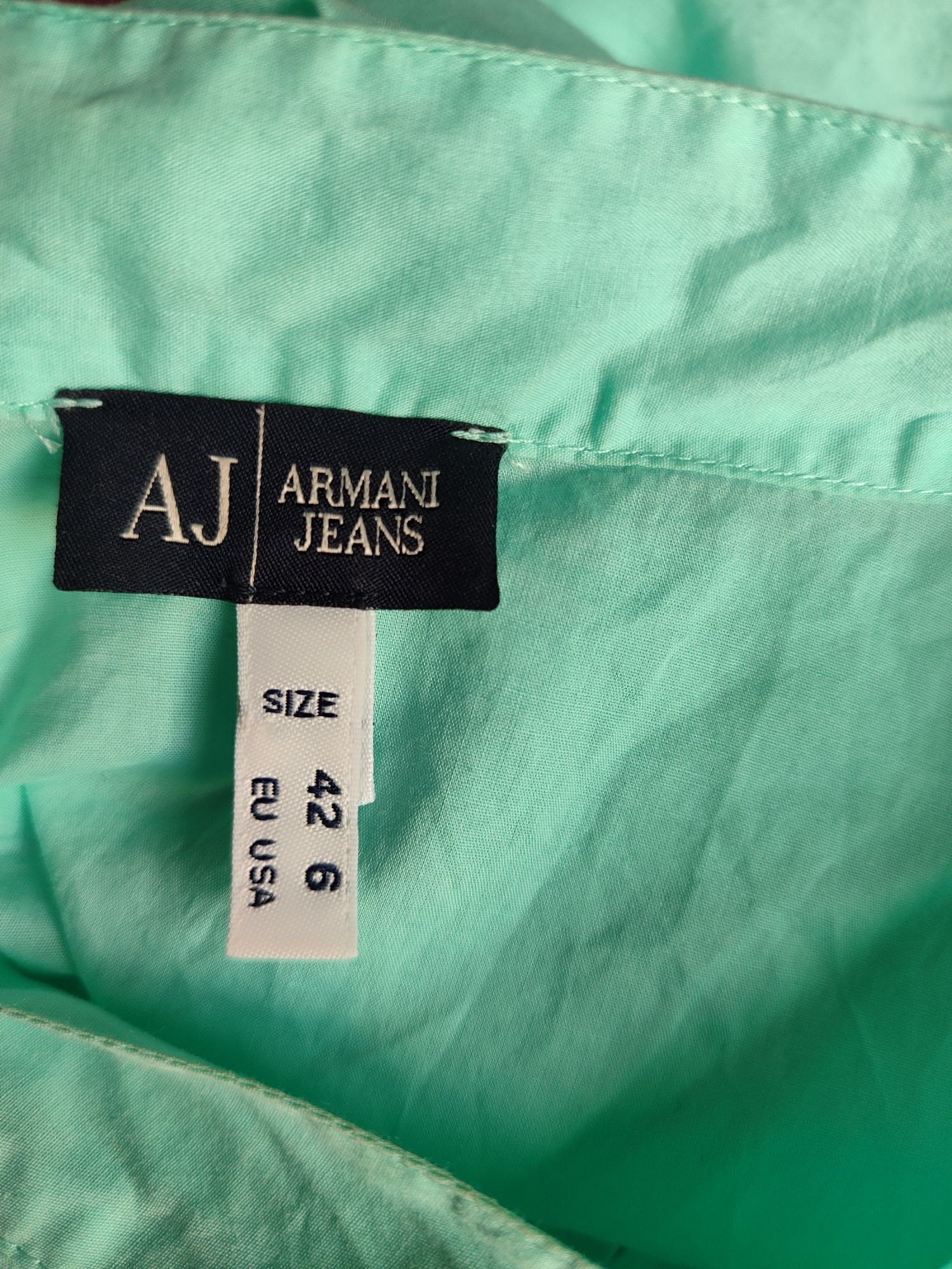 Armani Jeans-Бранд лого