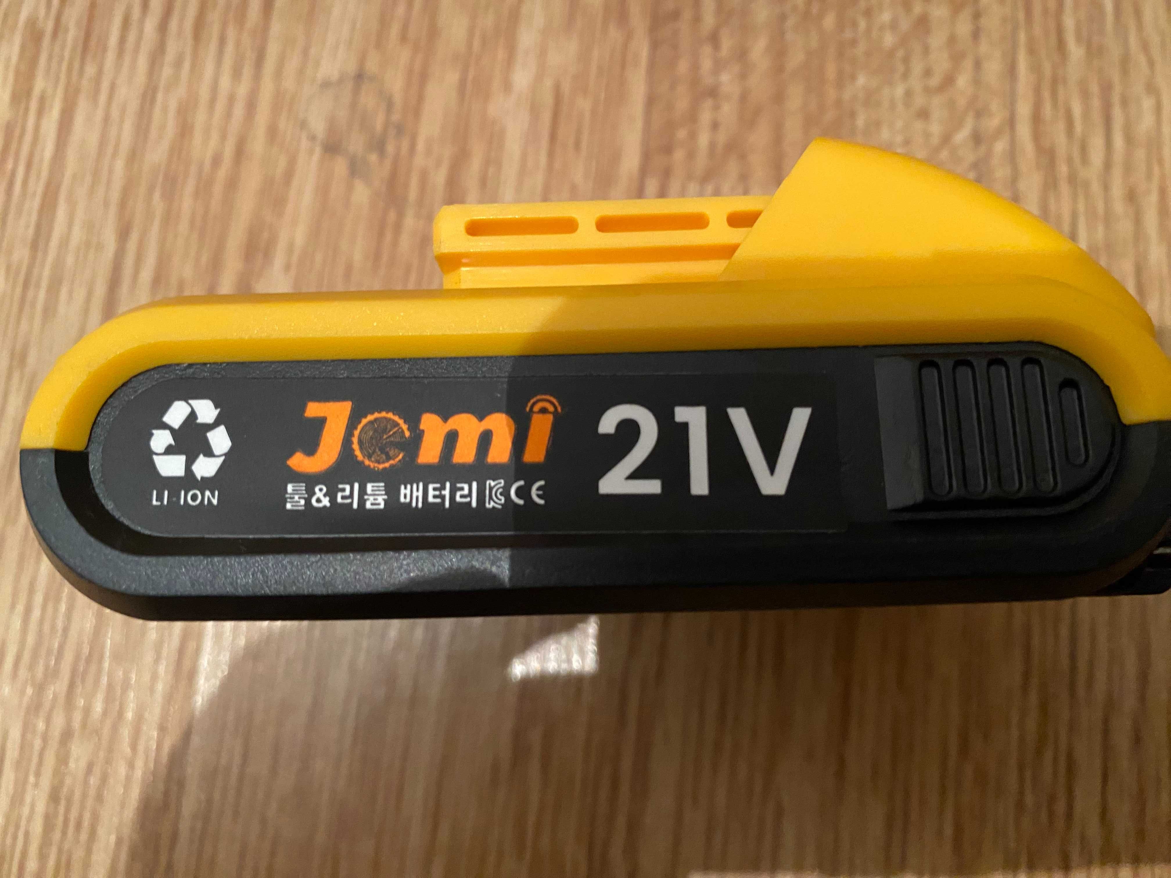 Бесщеточный шуруповерт, гайковерт 1000 Н/м под аккум Dewalt