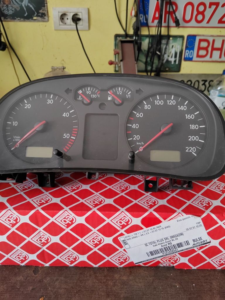 Ceas bord vw golf 4