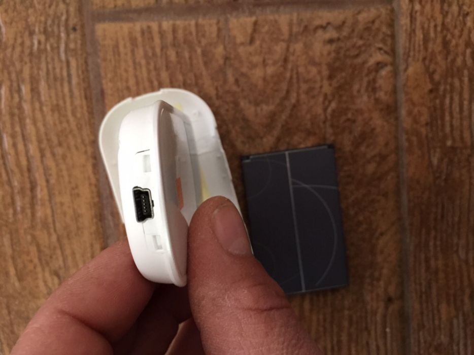 Wireless Modem orange