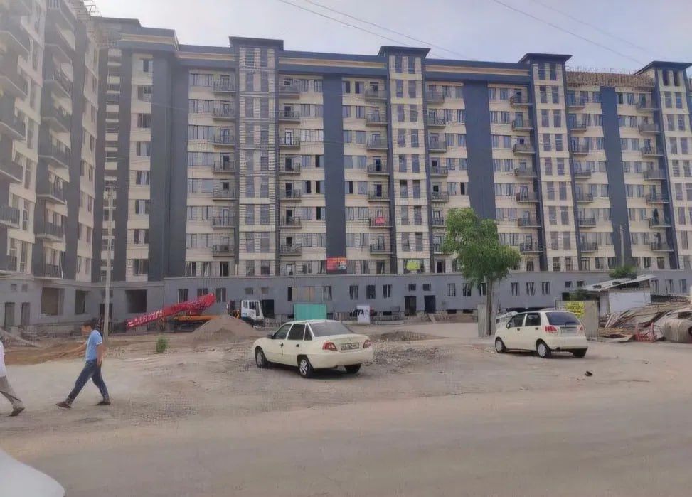ЖК STRONG EDIFICE Южный вокзал,16 гор Больница Коробка 2-ком 47 м2