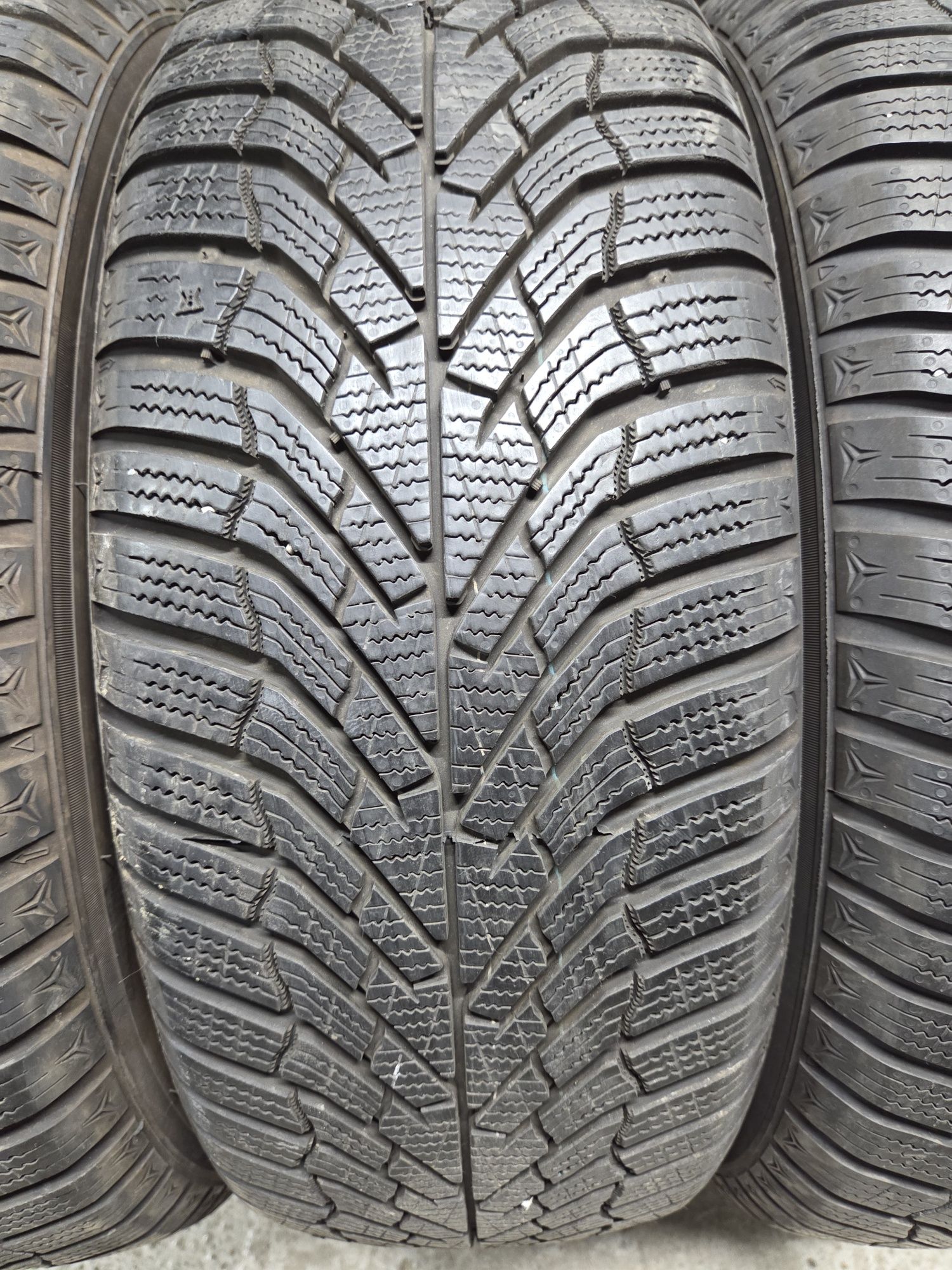Set 4 anvelope SH iarna Kumho 215/60/16 dot 2023