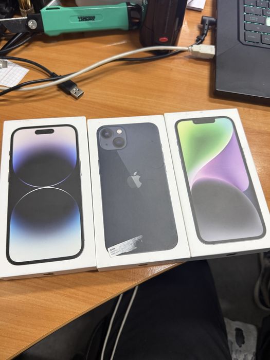 Iphone 14 128Gb midnight,и айфон 13 черный,14 pro 512