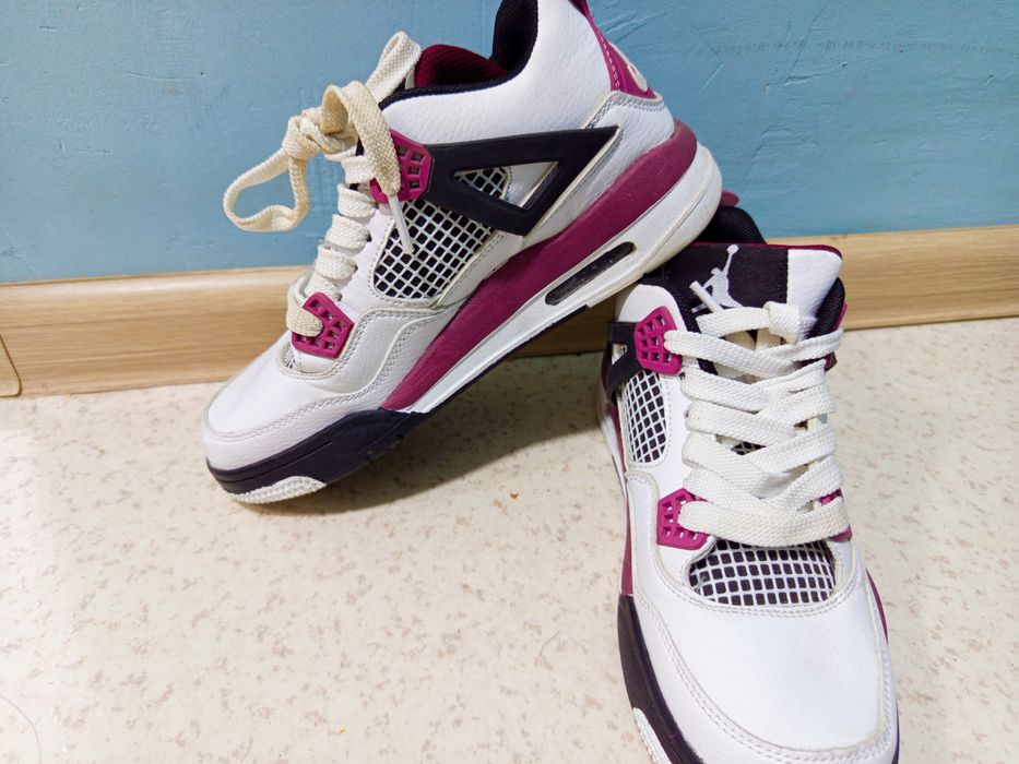 Продам для мальчика обуви за общую цену 1000