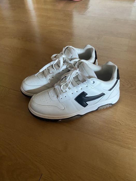 Christian Dior b22 41