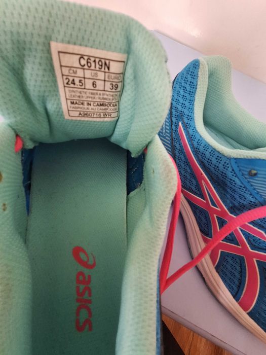 Маратонки Asics, 39 номер, чисто нови