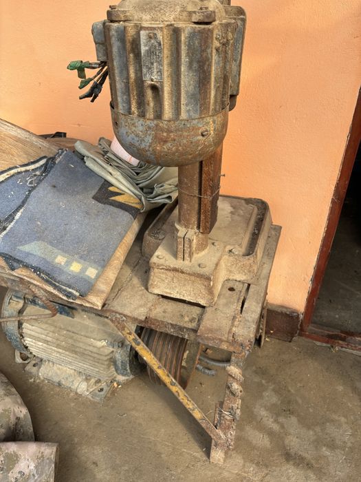 Продается кормодробилка