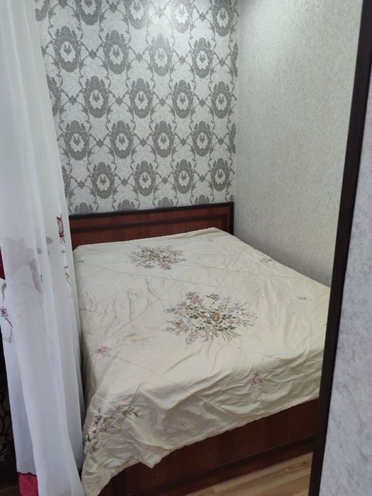 Сдается 1 комнатная квартира на Дархане. $400 первый этаж