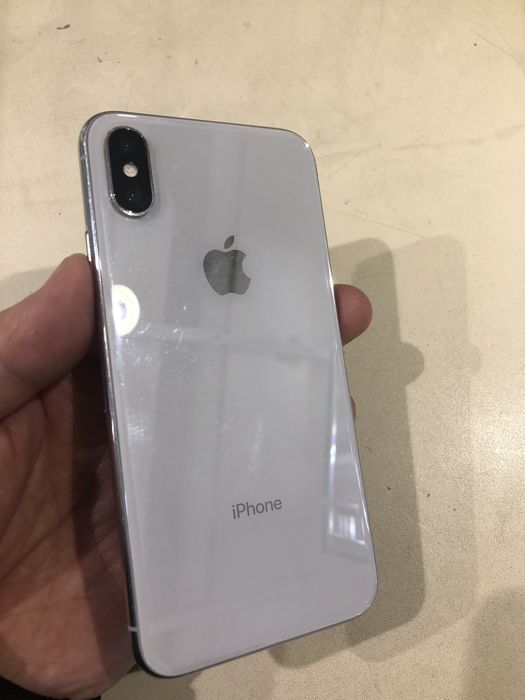 Срочно Айфон Xs торг все работает