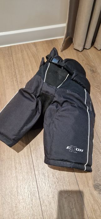 Хоккейные шорты на 5-8лет