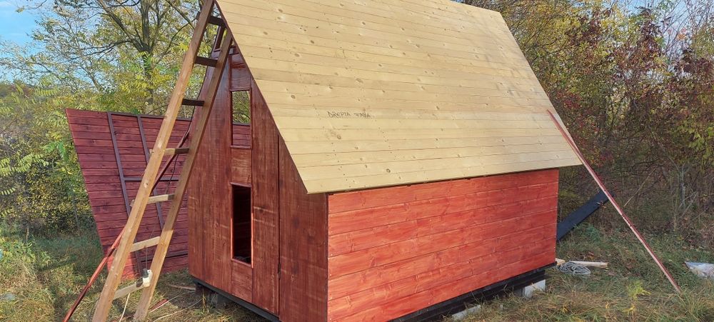 Vând cabană pentru gradină