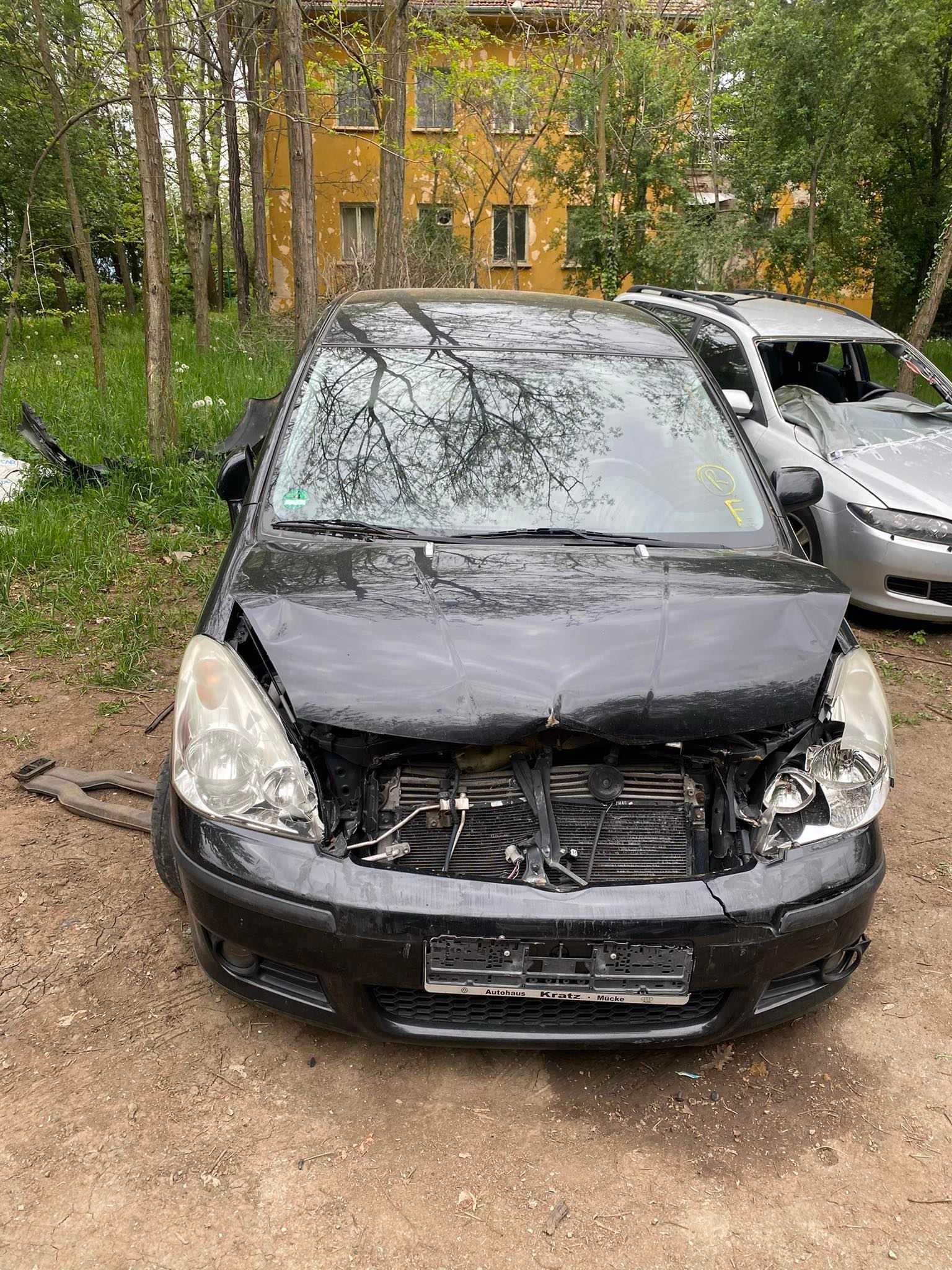 Toyota corolla verso 2.2 на части тойота корола версо