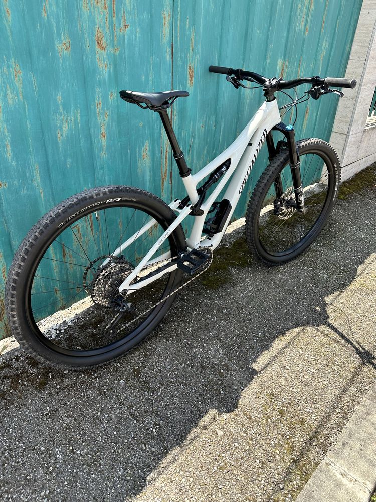 Bicicleta specialized full suspension carbon