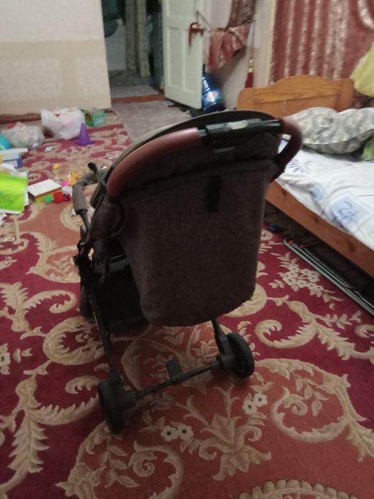 Коляска в идеальном состоянии