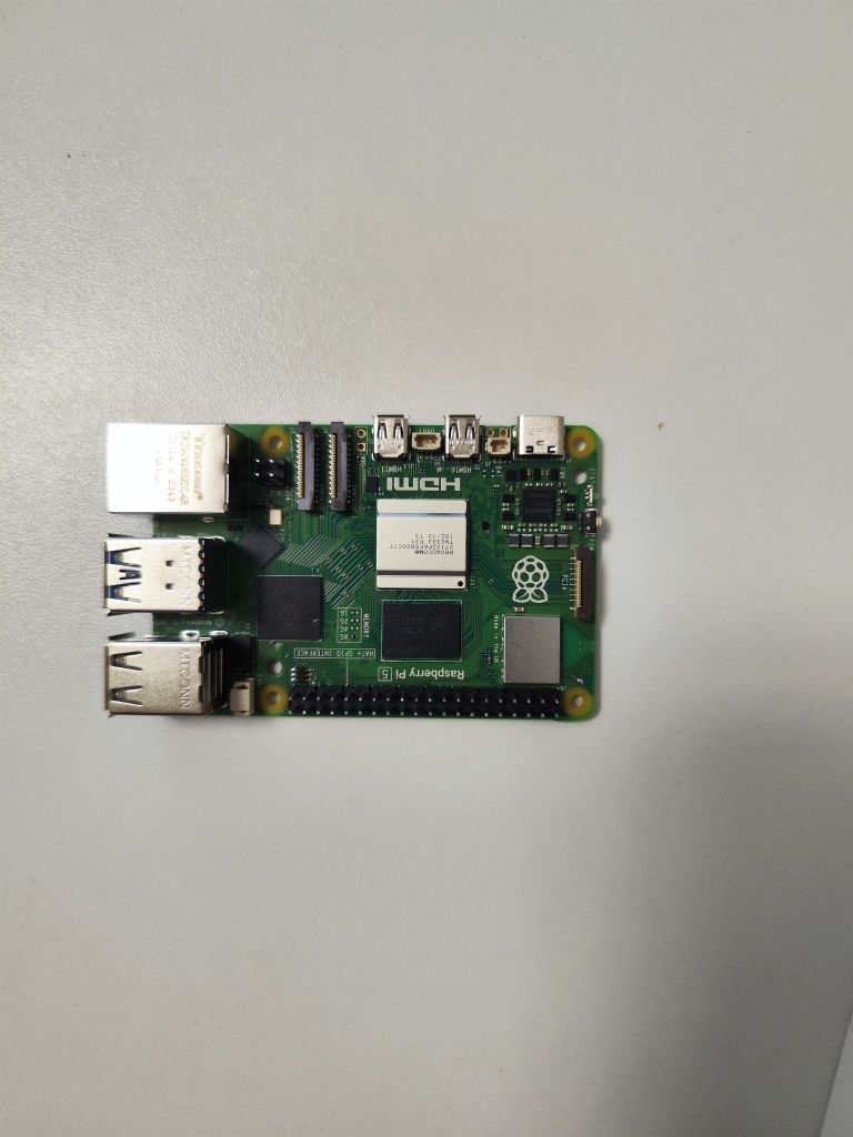 Raspberry Pi 5 8 GB RAM