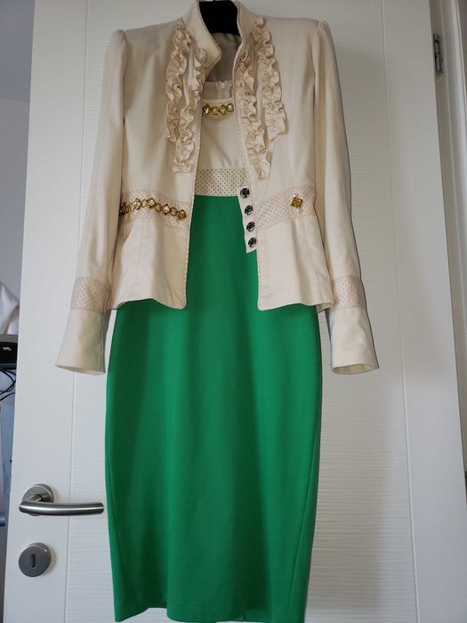 Costum , rochie si sacou Urma 38