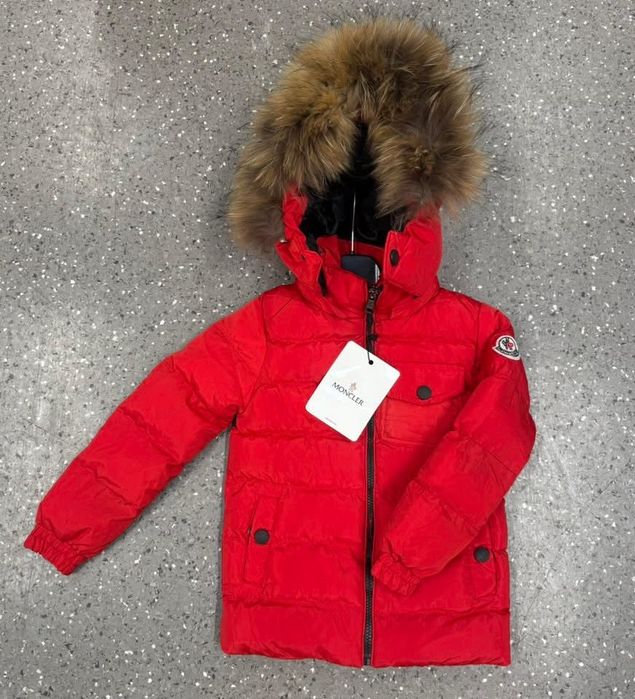 De vanzare geaca Moncler groasa de copii