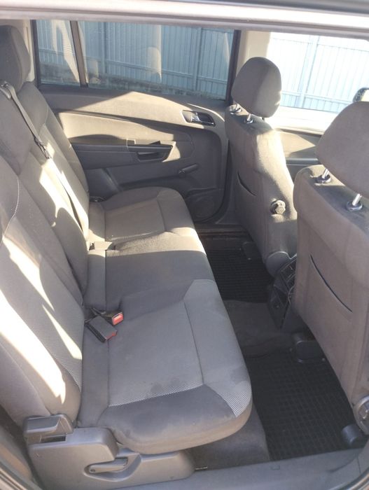 Opel Zafira B , 7locuri