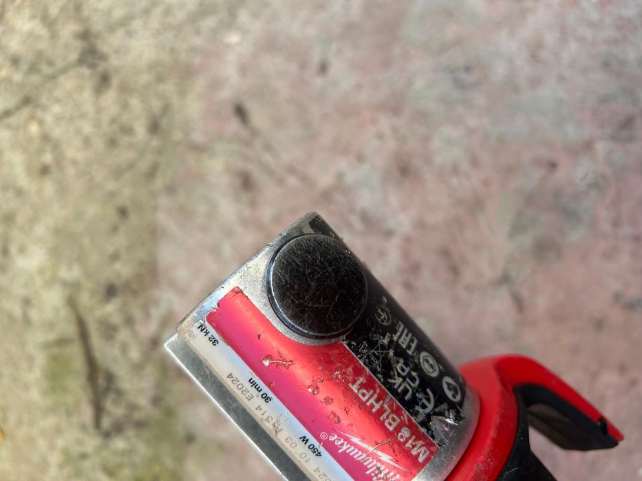 Presa sertizat Milwaukee M18 BLHPT 2024