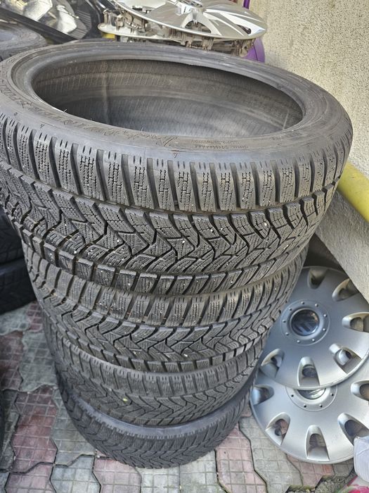 Cauciucuri 225 40 18