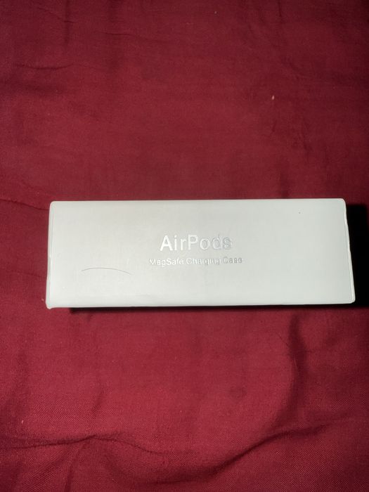 Айр подс 3 оригинал срочно !