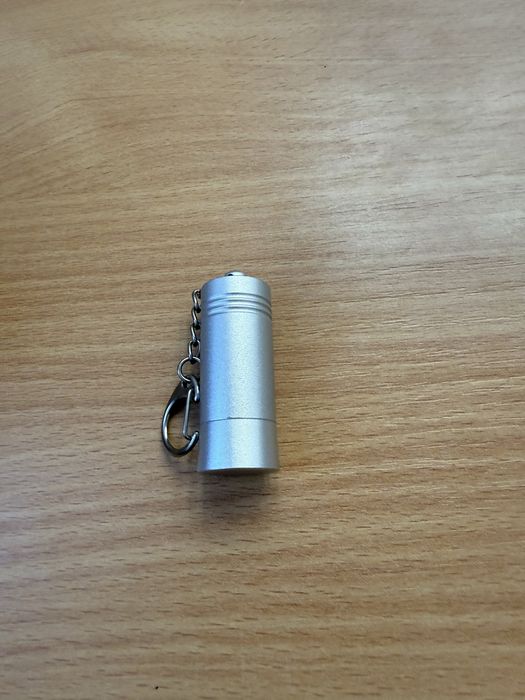 Magnet desfacere alarme