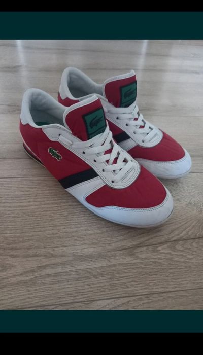 Teniși eleganți Lacoste mărimea 37
