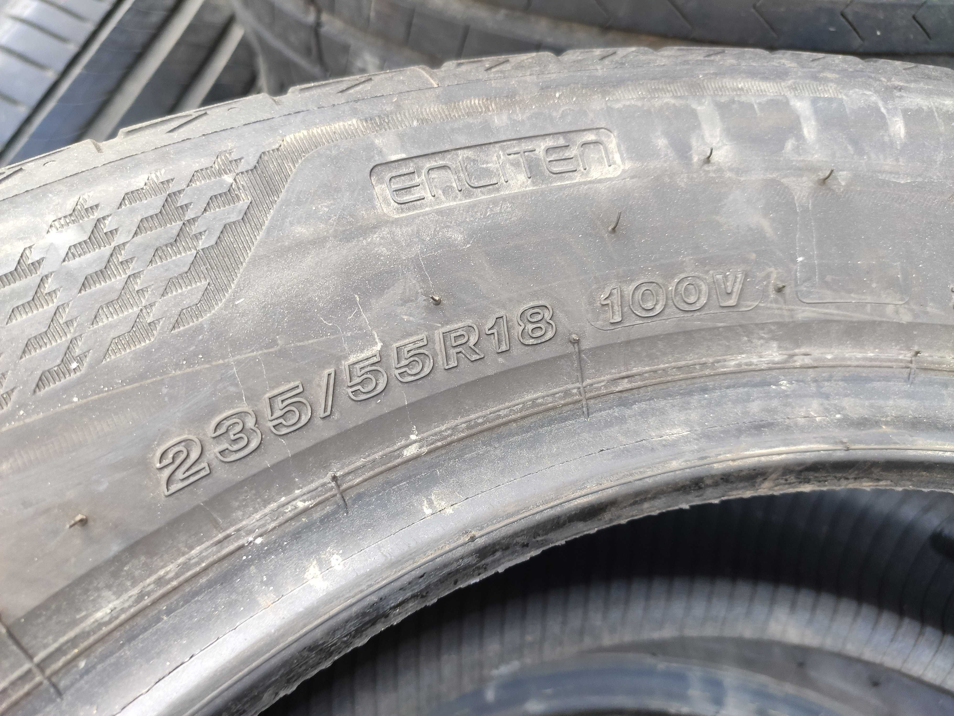 2бр Летни гуми 235 55 18 - Bridgestone -