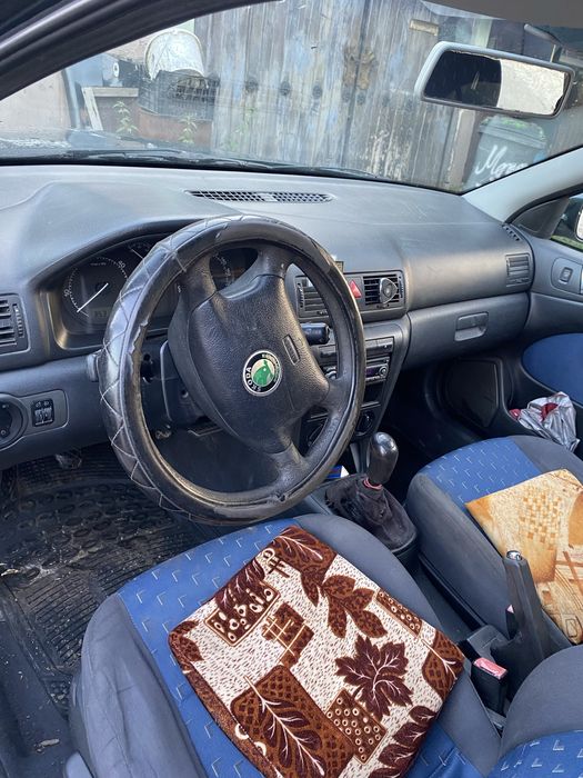 Vand Skoda Octavia 1.9 Funcționabilă eventua schimb cu moto