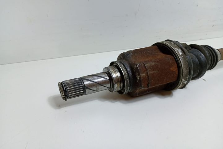 Planetara stanga Renault Kangoo a 2-a generatie