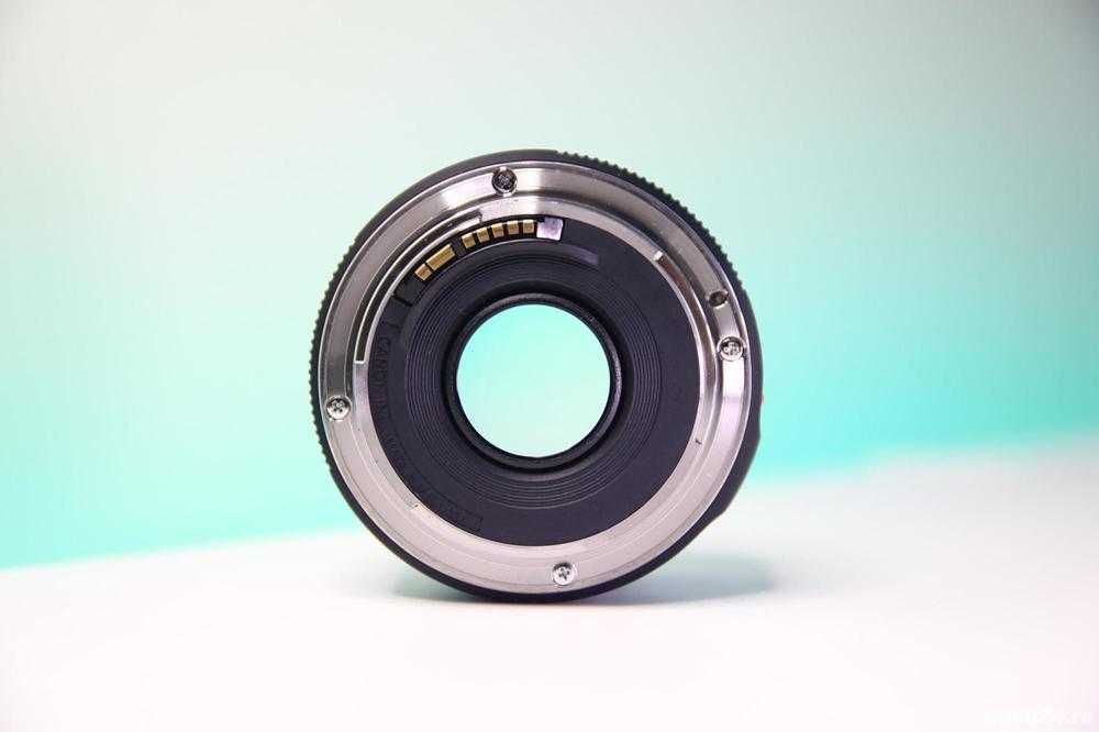 Canon EF 50mm 1.8 STM obiectiv lens