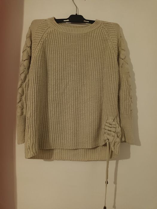 Pulovăr dama toate 35 lei