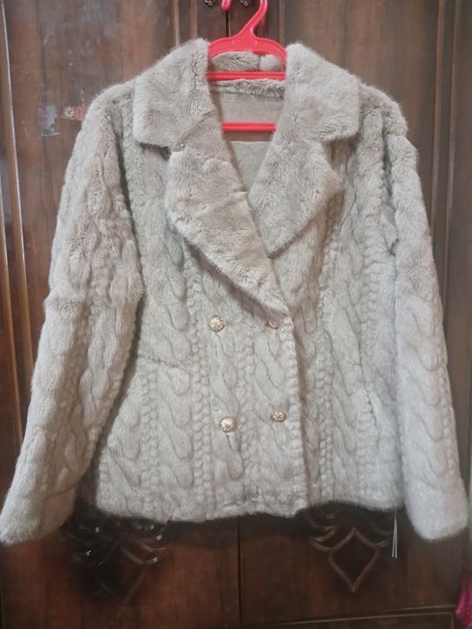 срочни сотилади 2та бир хил падаркага келди