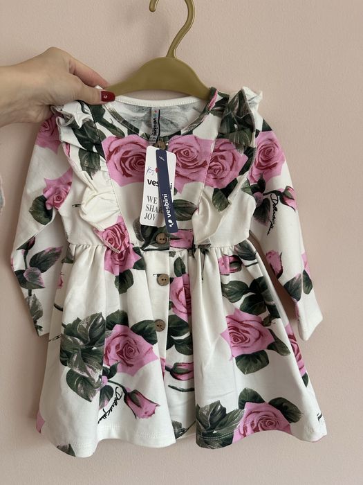деткое платье с розами