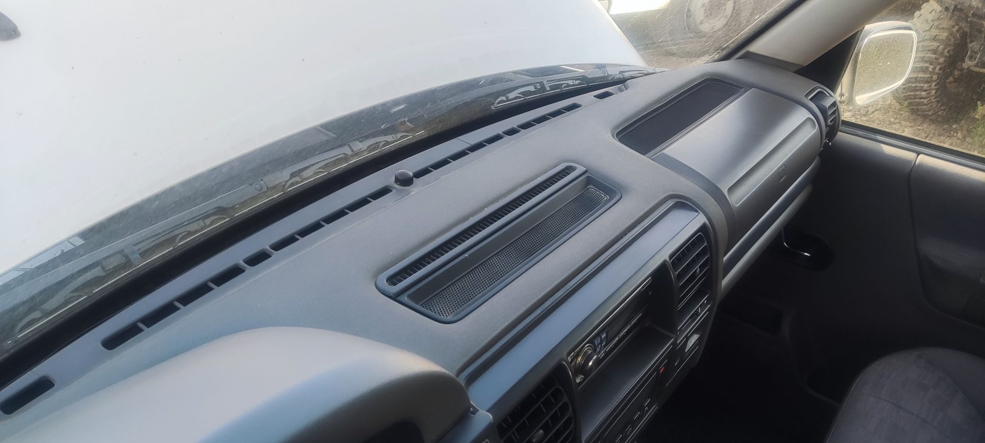 Land Rover Discovery 2 td5 на части