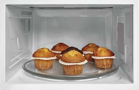 Микровълнова печка Candy CMXG 20 л