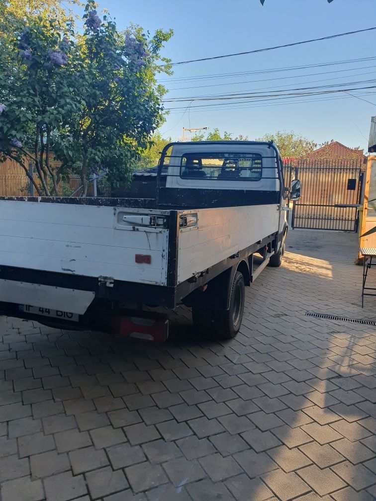 Vand iveco daily 35C15 din 2007 cu 211000 km originali .