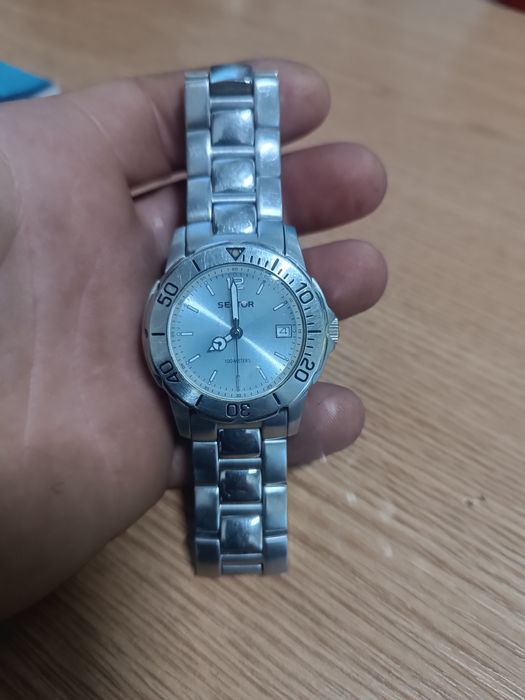 Ceas Barbati Sector 200