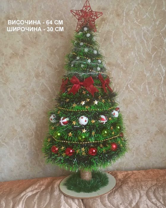 Коледни елха, венец, кошница