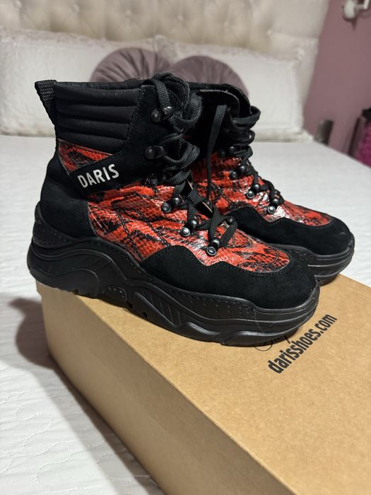 Зимни обувки Daris 36, Bershka 35