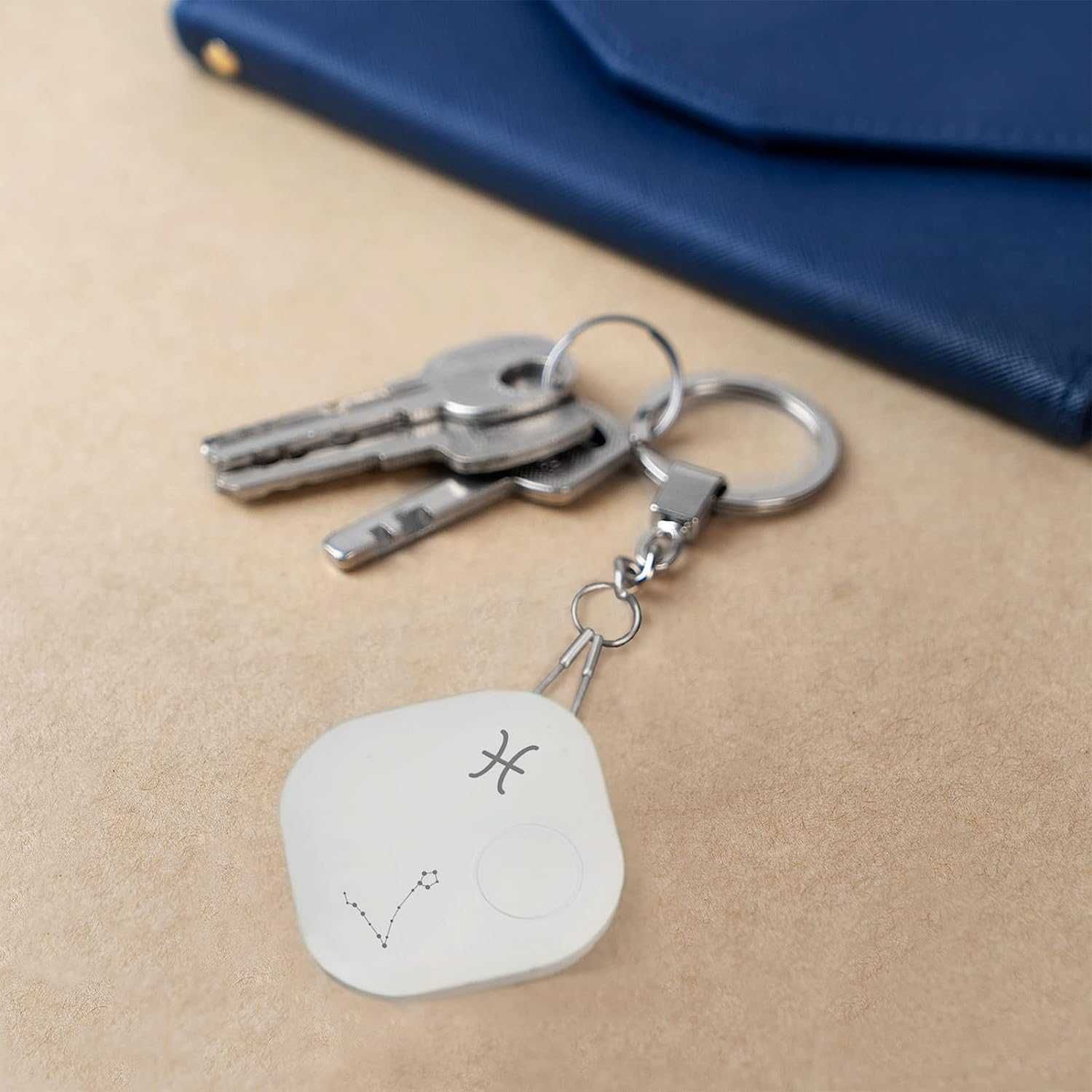 Търсач на предмети с ключодържател Nutale Key Finder