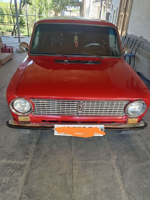 Vaz 21011 Lada Sotiladi holati yaxsh