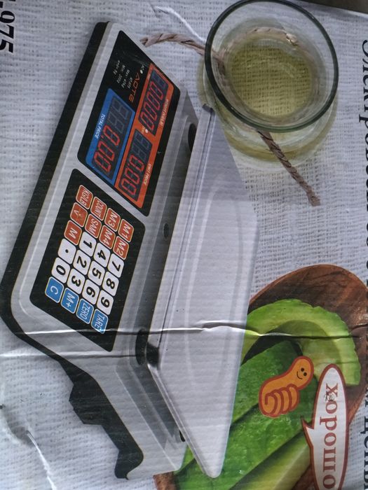 Весы настольный продам