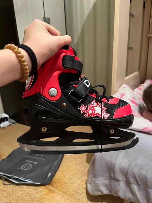 Коньки в хоршем состояни