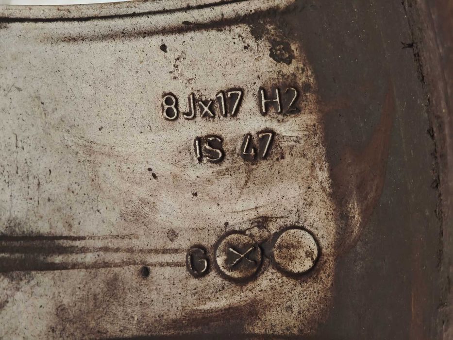 Джанти БМВ стил 119 - 8x17, ET 47, 5х120 - с летни гуми 225 45 17