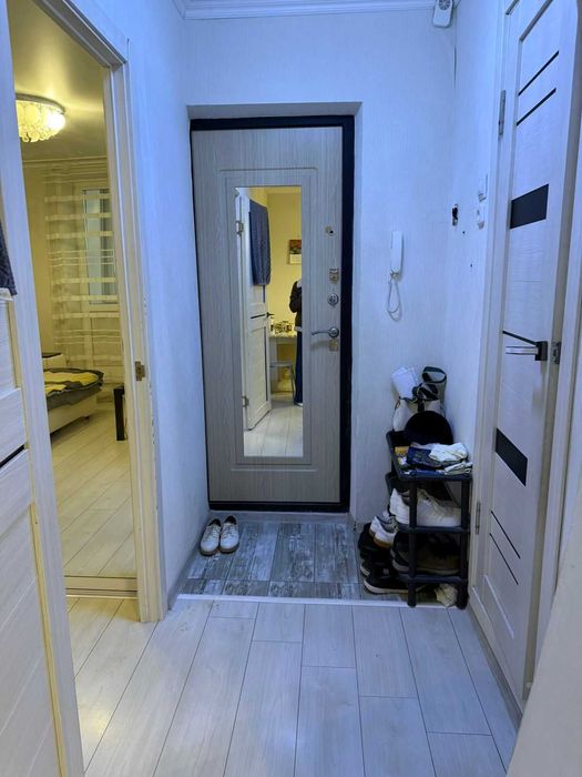 1 комнатная с хорошим ремонтом 6/6 этаж + тех. этаж