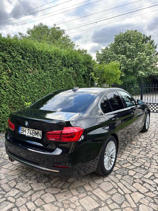 BMW 320 xDrive Luxury Line