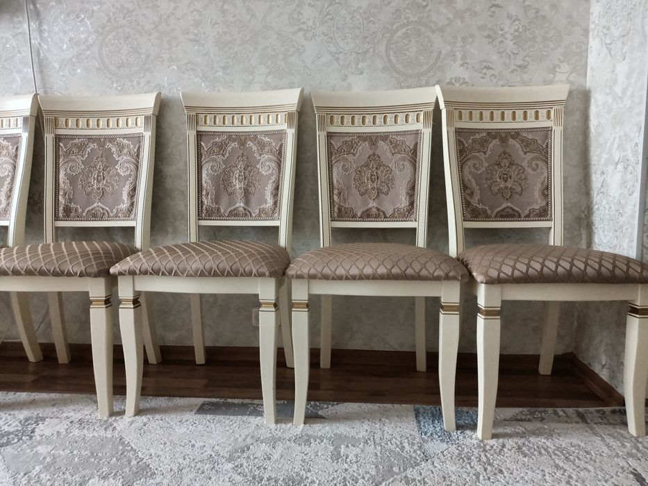 Стулья гостиные цвета айвори