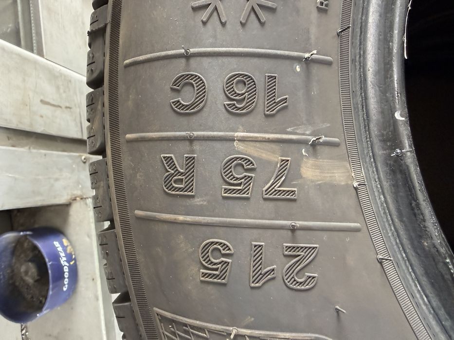 Всесезонни гуми 215/75/16