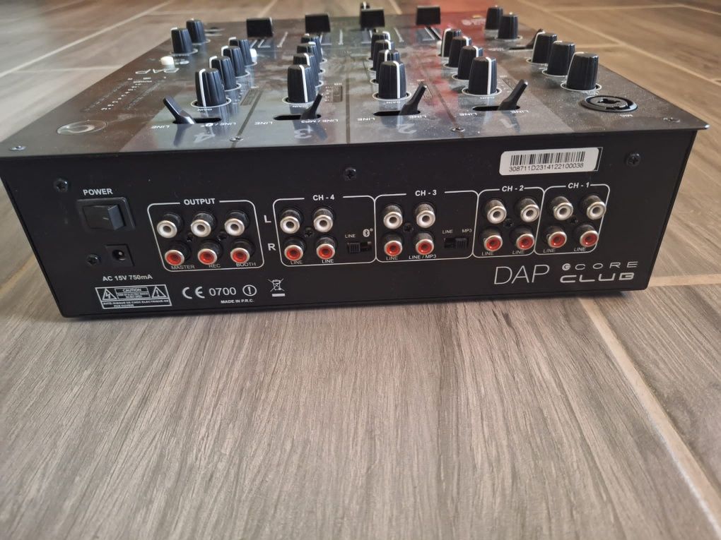 Mixer și amplificator audio